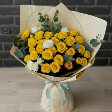 Букет цветов из:  Розы в Суходоле