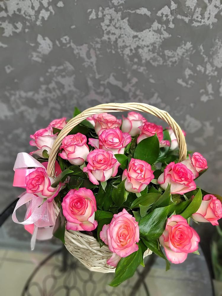 Цветочная композиция из Розы в корзине в Суходоле