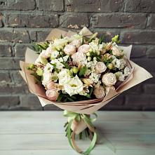 Букет цветов из:  Альстромерии, Розы и Хризантемы в Суходоле