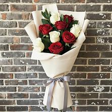 Букет цветов из:  Розы в Суходоле
