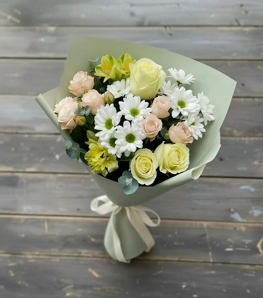 Букет цветов из: Альстромерии, Розы и Хризантемы в Суходоле