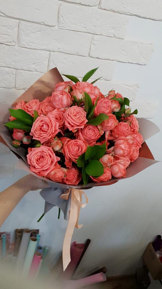 Букет цветов из: Розы в Суходоле