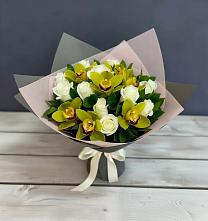 Букет цветов из:  Орхидеи и Розы в Суходоле