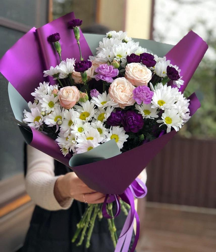 Букет цветов из: Хризантемы, Гвоздики и Розы в Суходоле