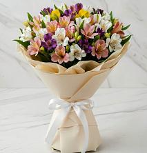 Букет цветов из:  Альстромерии в Суходоле