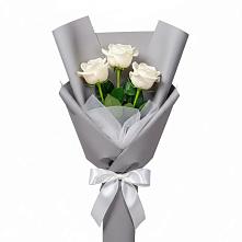 Букет 3 белые розы в Суходоле