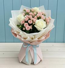 Букет цветов из:  Розы в Суходоле