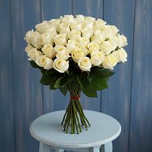 Букет 51 Белая роза Эдлесс Лав в Суходоле