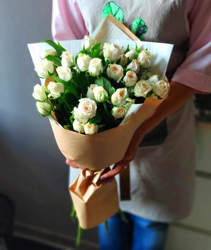 Букет цветов из: Розы в Суходоле
