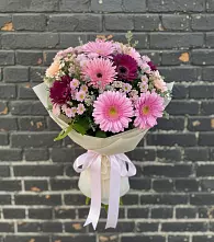 Букет цветов из:  Герберы и Хризантемы в Суходоле