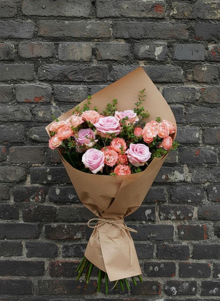 Букет цветов из: Розы в Суходоле