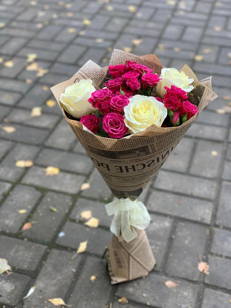 Букет цветов из: Розы в Суходоле